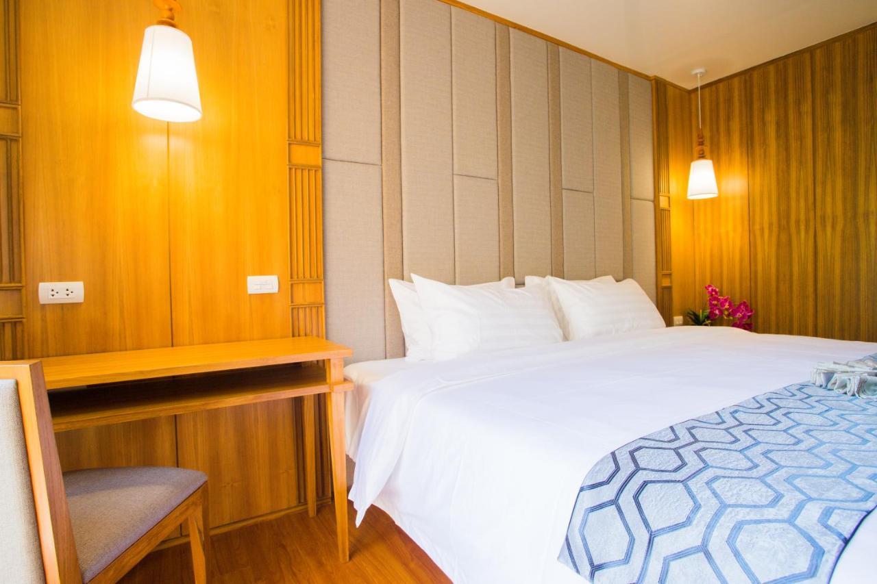 Lanna Thaphae Hotel Chiang Mai Ngoại thất bức ảnh